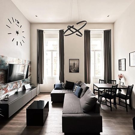 Contemporary Jindrisska Apartment Prag Dış mekan fotoğraf